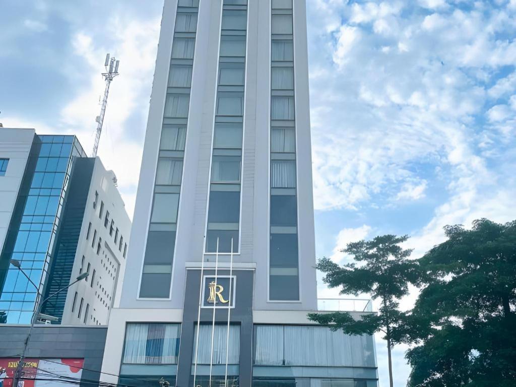 Royal Palace Hotel Tuyen Quang Eksteriør billede