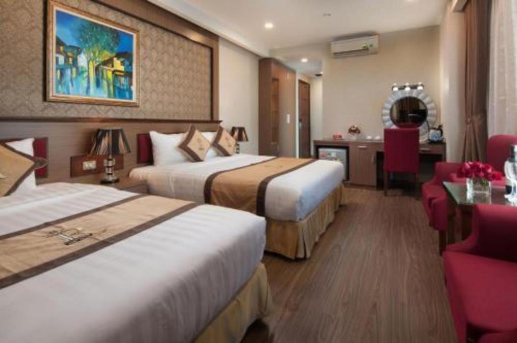 Royal Palace Hotel Tuyen Quang Eksteriør billede
