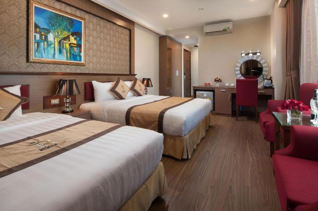 Royal Palace Hotel Tuyen Quang Eksteriør billede