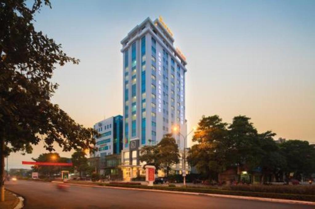 Royal Palace Hotel Tuyen Quang Eksteriør billede